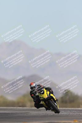 media/Oct-26-2025-Race Pace (Sun) [[c1447ca738]]/Non Verified (1st 20 Minutes of every Hour)/4-Turn 14 (1110am)/